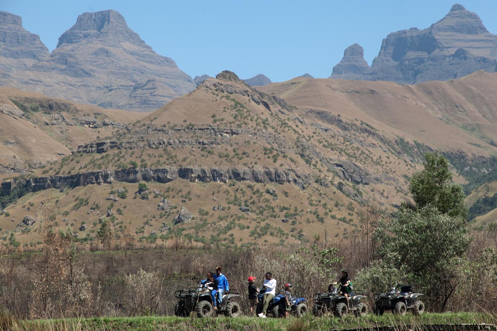 Cathedral Peak 4* Winterton